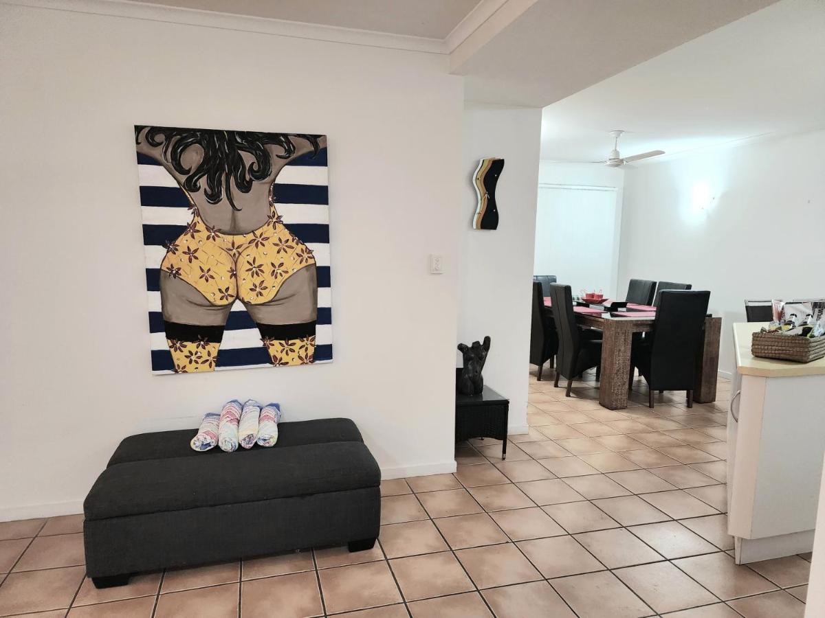 La Villa At Beach Court Airlie Beach Dış mekan fotoğraf